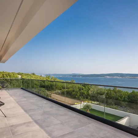 Luxury With Private Pool, Sea View, 150m From Sea *