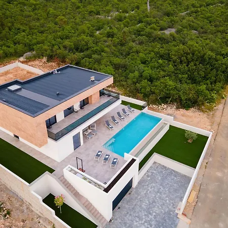 Luxury With Private Pool, Sea View, 150m From Sea Jadranovo