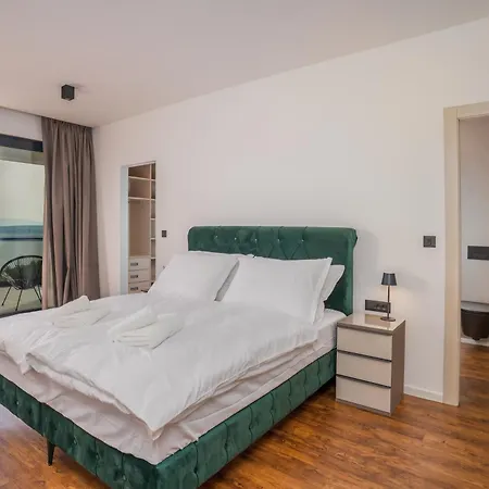 Luxury With Private Pool, Sea View, 150m From Sea Villa